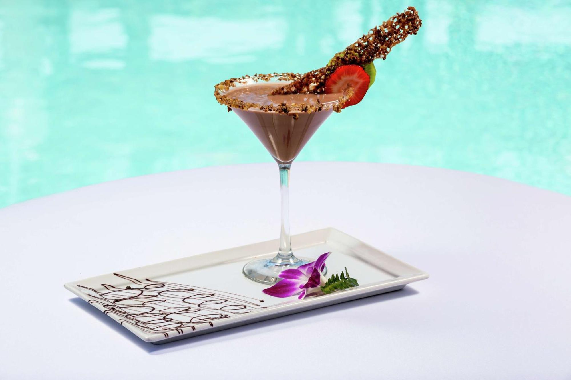 Doubletree By Hilton Carson Hotel Bagian luar foto